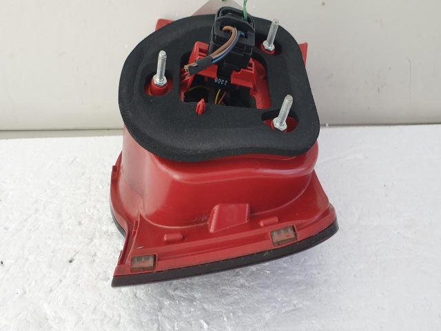 bontott VW PASSAT B6 Bal Külső Hátsó Lámpa