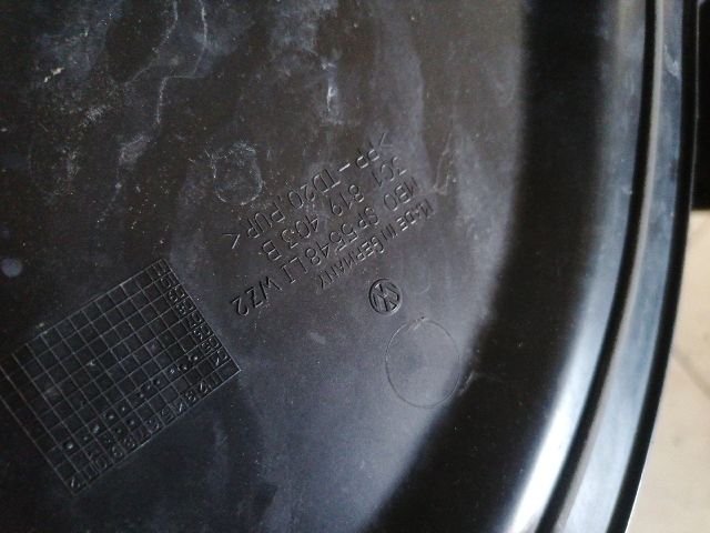 bontott VW PASSAT B6 Bal Levélrács Záróvég