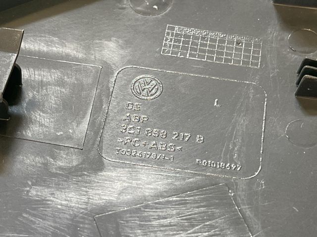 bontott VW PASSAT B6 Bal Műszerfal Oldalkárpit