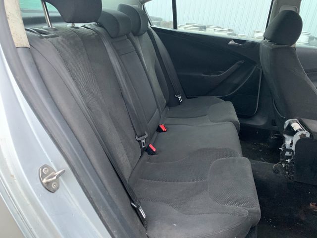 bontott VW PASSAT B6 Bal Napellenző