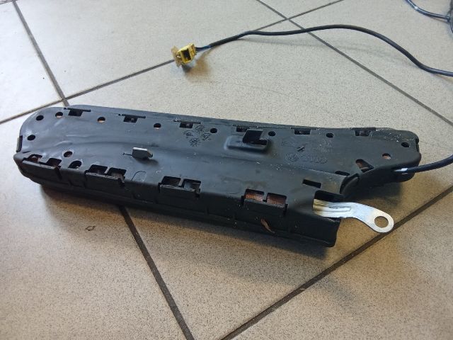 bontott VW PASSAT B6 Bal Oldallégzsák