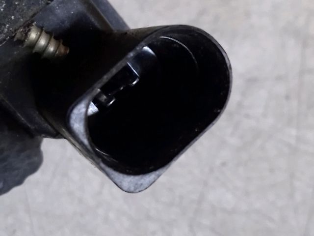 bontott VW PASSAT B6 Bal Rendszámtábla Világítás