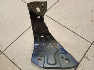 bontott VW PASSAT B6 Bal Sárvédő Oldaltartó