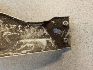 bontott VW PASSAT B6 Bal Sárvédő Oldaltartó