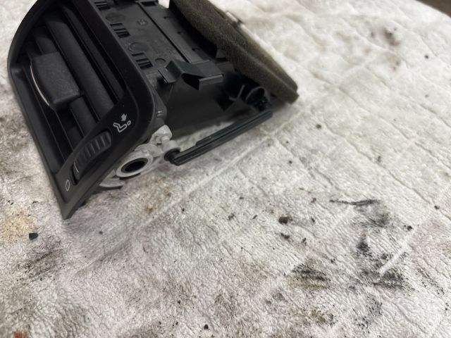 bontott VW PASSAT B6 Bal Szellőző