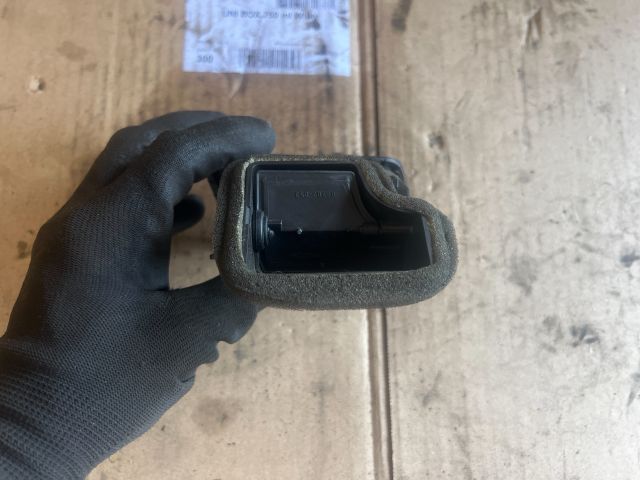 bontott VW PASSAT B6 Bal Szellőző