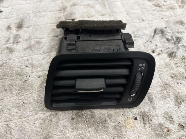 bontott VW PASSAT B6 Bal Szellőző