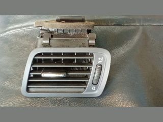 bontott VW PASSAT B6 Bal Szellőző
