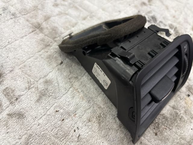 bontott VW PASSAT B6 Bal Szellőző