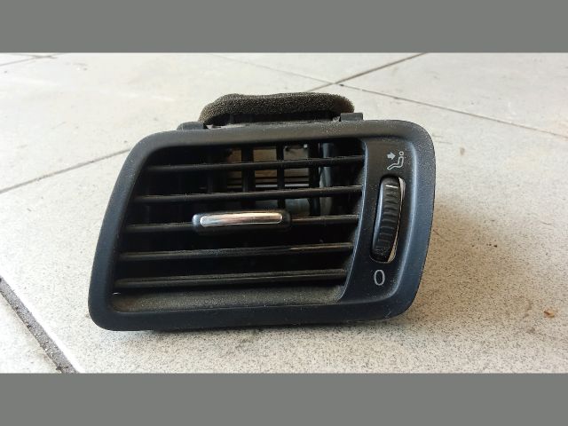 bontott VW PASSAT B6 Bal Szellőző