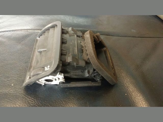 bontott VW PASSAT B6 Bal Szellőző