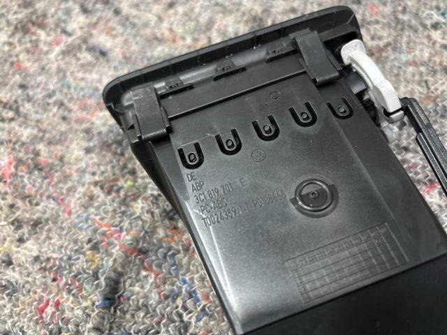 bontott VW PASSAT B6 Bal Szellőző