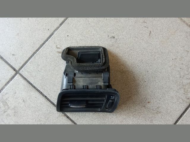 bontott VW PASSAT B6 Bal Szellőző