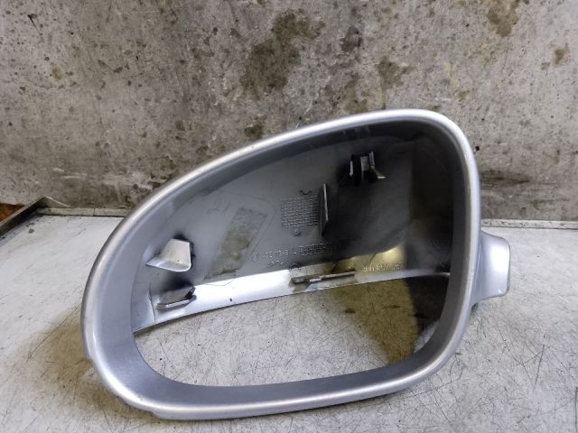 bontott VW PASSAT B6 Bal Visszapillantó Tükör Burkolat