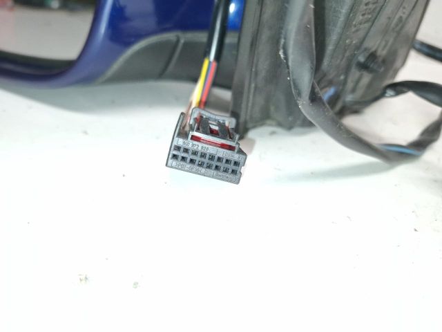 bontott VW PASSAT B6 Bal Visszapillantó Tükör (Elektromos)