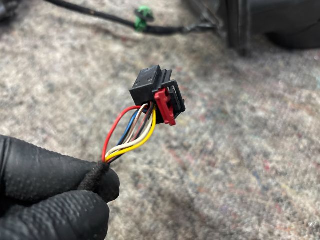 bontott VW PASSAT B6 Bal Visszapillantó Tükör (Elektromos)