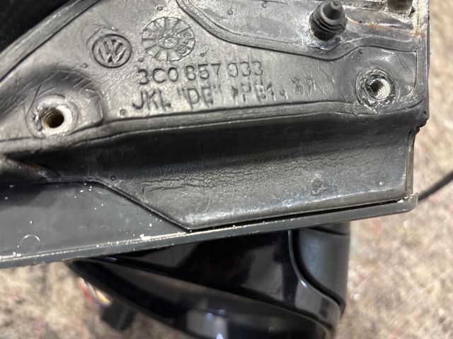 bontott VW PASSAT B6 Bal Visszapillantó Tükör (Elektromos)