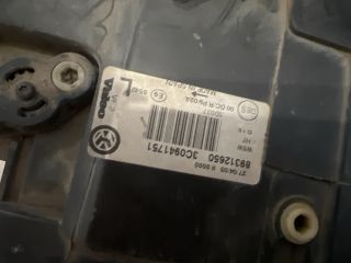 bontott VW PASSAT B6 Bal Xenon Fényszóró