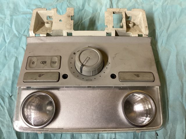 bontott VW PASSAT B6 Belső Világítás Tetőablak Vezérlővel