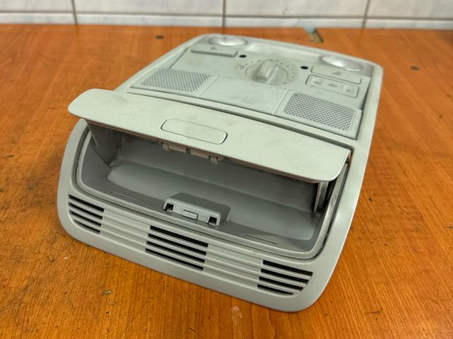 bontott VW PASSAT B6 Beltér Világítás Első