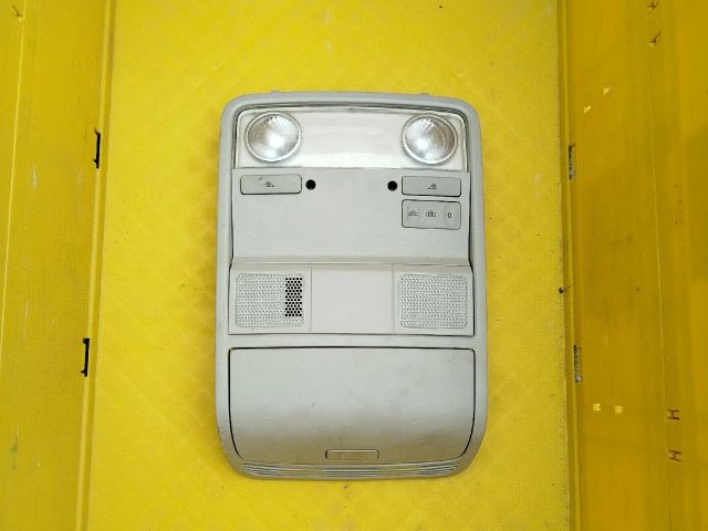 bontott VW PASSAT B6 Beltér Világítás Első