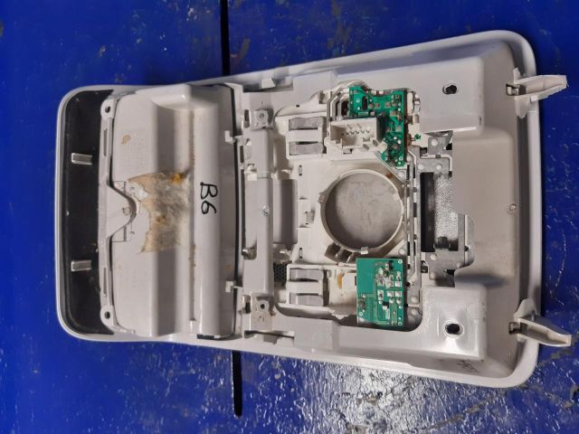 bontott VW PASSAT B6 Beltér Világítás Első