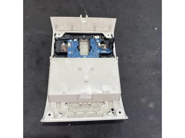 bontott VW PASSAT B6 Beltér Világítás Első