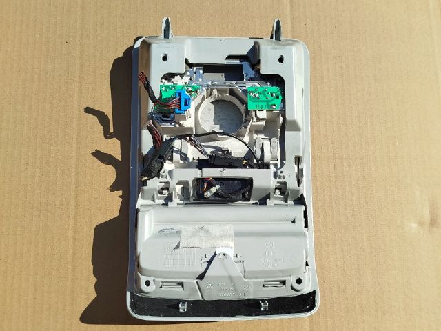 bontott VW PASSAT B6 Beltér Világítás Első