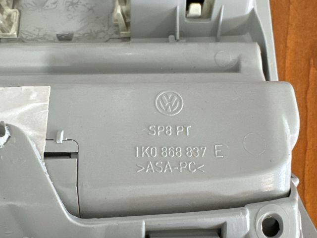 bontott VW PASSAT B6 Beltér Világítás Első