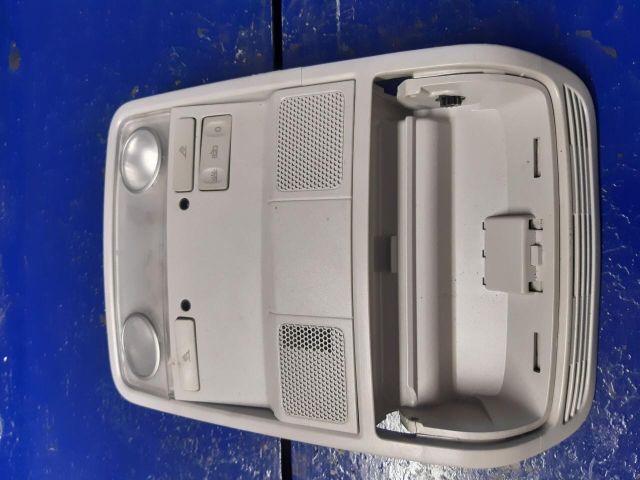 bontott VW PASSAT B6 Beltér Világítás Első