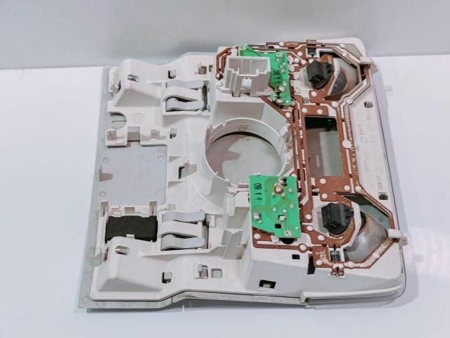 bontott VW PASSAT B6 Beltér Világítás Első