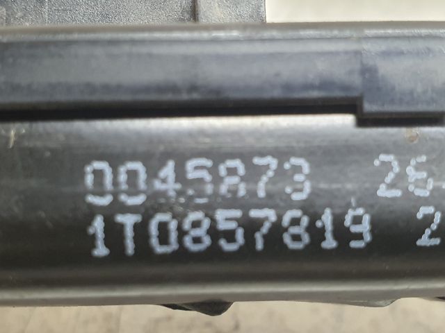 bontott VW PASSAT B6 Biztonsági Öv Magasság Állító