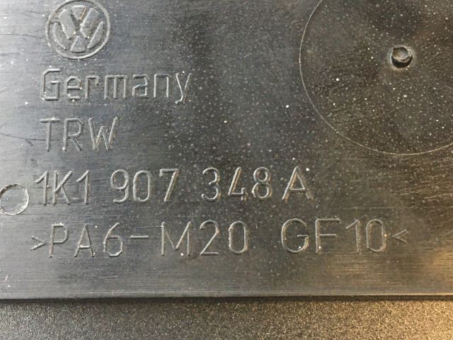 bontott VW PASSAT B6 Biztosítéktábla Doboz