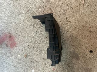 bontott VW PASSAT B6 Biztosítéktábla Fedél