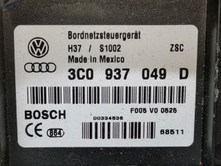 bontott VW PASSAT B6 Biztosítéktábla Utastér