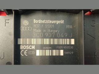 bontott VW PASSAT B6 Biztosítéktábla Utastér