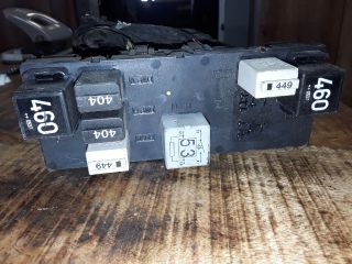 bontott VW PASSAT B6 Biztosítéktábla Utastér