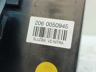 bontott VW PASSAT B6 Biztosítéktábla Utastér