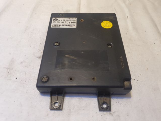 bontott VW PASSAT B6 Bluetooth Elektronika