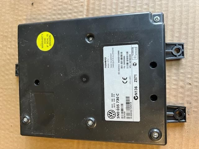 bontott VW PASSAT B6 Bluetooth Elektronika