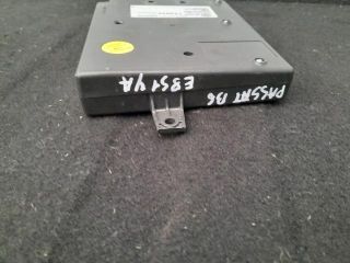 bontott VW PASSAT B6 Bluetooth Elektronika