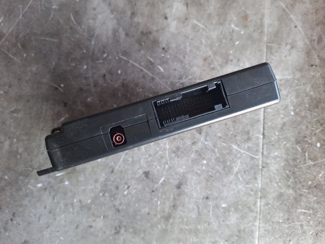 bontott VW PASSAT B6 Bluetooth Elektronika