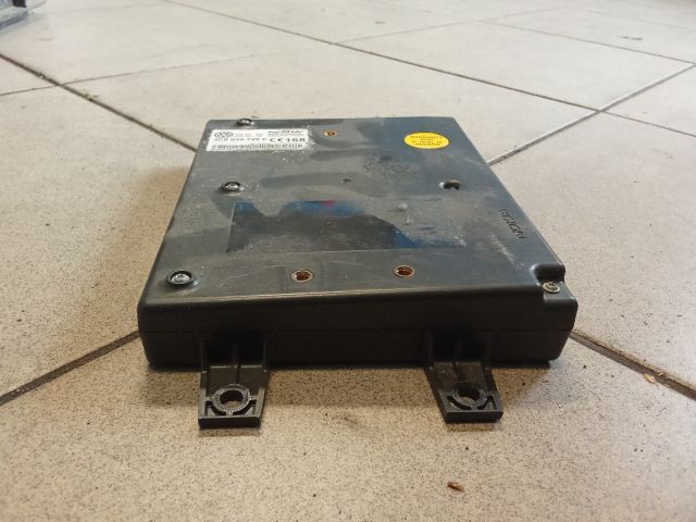 bontott VW PASSAT B6 Bluetooth Elektronika