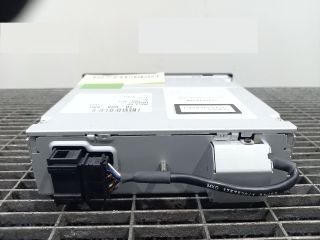 bontott VW PASSAT B6 CD / DVD Tár