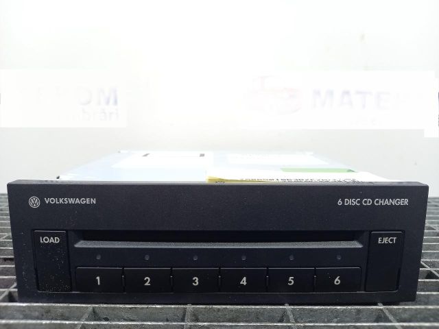 bontott VW PASSAT B6 CD / DVD Tár