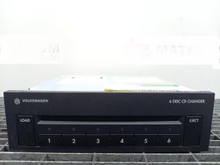 bontott VW PASSAT B6 CD / DVD Tár