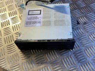 bontott VW PASSAT B6 CD / DVD Tár