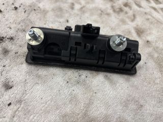 bontott VW PASSAT B6 Csomagtér Nyitó Kar / Gomb