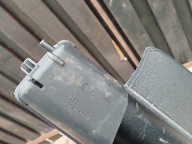 bontott VW PASSAT B6 Csomagtér Roló