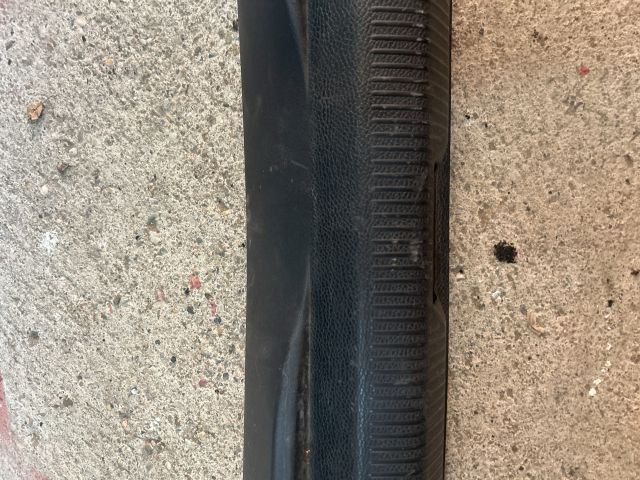 bontott VW PASSAT B6 Csomagtérajtó Burkolat Alsó